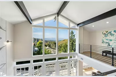 23555 Summit Dr, Calabasas, CA 91302 - Photo 33