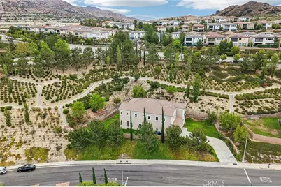 11978 Ricasoli Way, Porter Ranch, CA 91326 - Photo 47