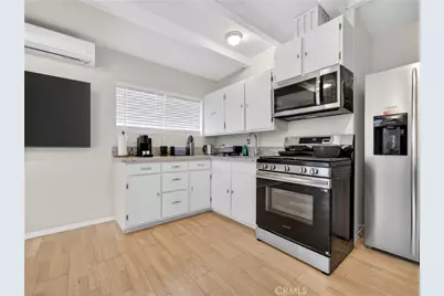 405 N Brighton, Burbank, CA 91506 - Photo 23