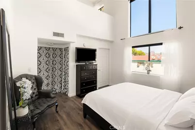 1422 Hi Point #104, Los Angeles, CA 90035 - Photo 5