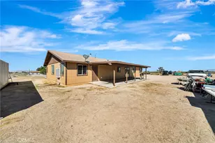 5023 Smoke Tree, Phelan, CA 92371 - Photo 37