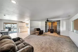 5023 Smoke Tree, Phelan, CA 92371 - Photo 7