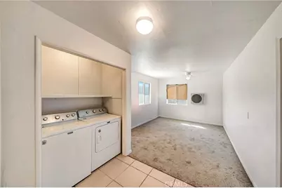 5023 Smoke Tree, Phelan, CA 92371 - Photo 17