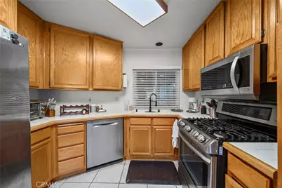 22802 Acacia Court, Saugus, CA 91390 - Photo 15