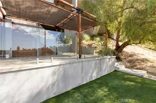 5283 Calatrana, Woodland Hills, CA 91364 - Photo 41