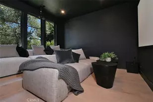 4433 Kraft, Studio City, CA 91602 - Photo 13