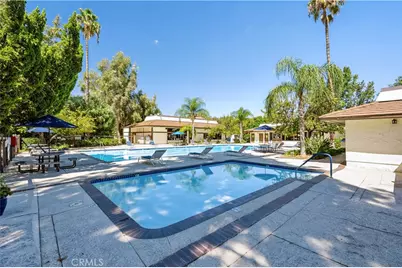 22421 Jeffrey Mark Court #8, Chatsworth, CA 91311 - Photo 17