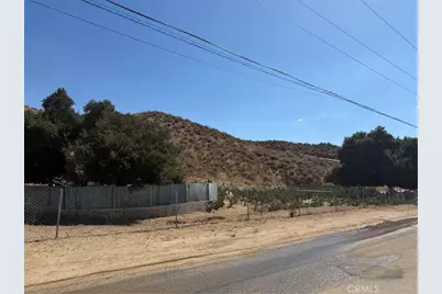 30674 Sloan Canyon Road, Castaic, CA 91384 - Photo 3