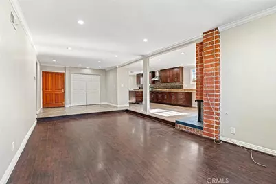 7023 De Celis, Van Nuys, CA 91406 - Photo 5