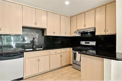 5315 Zelzah Avenue #16, Encino, CA 91316 - Photo 7