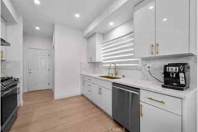 18340 Keswick Street #5, Reseda, CA 91335 - Photo 19