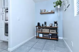 11847 Laurelwood, Studio City, CA 91604 - Photo 17