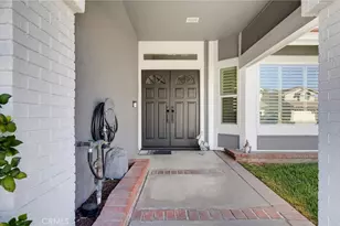 28744 Citrus Pl, Saugus, CA 91390 - Photo 3