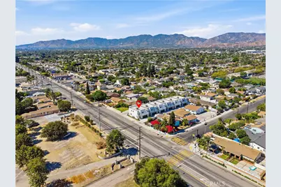 13357 W Cellest Parkway, Pacoima, CA 91331 - Photo 45