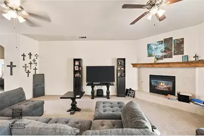 654 Mountain Mist Court, Bakersfield, CA 93308 - Photo 5