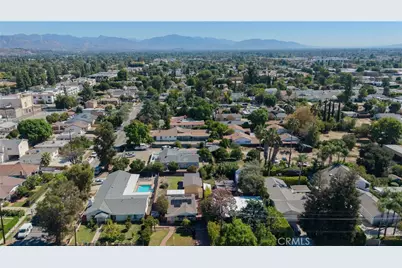 10572 Shoshone Avenue, Granada Hills, CA 91344 - Photo 39