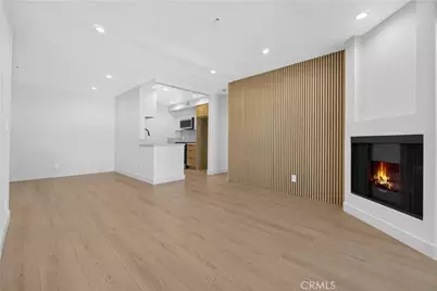 15455 Sherman, Van Nuys, CA 91406 - Photo 5