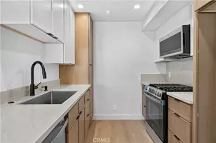 15455 Sherman, Van Nuys, CA 91406 - Photo 7
