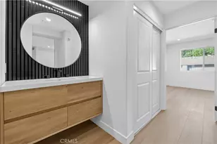 15455 Sherman, Van Nuys, CA 91406 - Photo 11