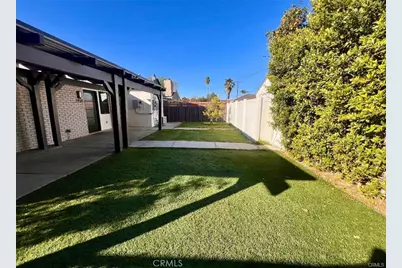 19519 Welby Way, Reseda, CA 91335 - Photo 7