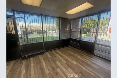 8030 Deering Ave, Canoga Park, CA 91311 - Photo 5