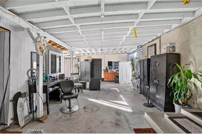 6856 Laurel Canyon Boulevard, North Hollywood, CA 91605 - Photo 13