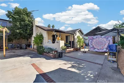 6856 Laurel Canyon Boulevard, North Hollywood, CA 91605 - Photo 3