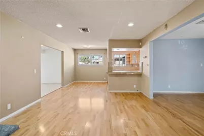 10561 Marklein, Los Angeles, CA 91345 - Photo 7