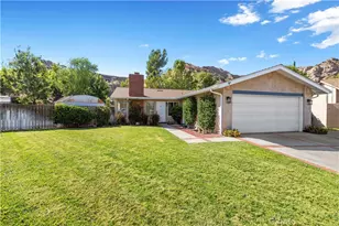 14719 Zinnia Ct, Canyon Country, CA 91387 - Photo 1