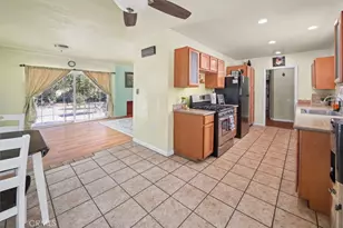 1311 Knox St, San Fernando, CA 91340 - Photo 11