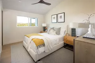 5746 McDonie, Woodland Hills, CA 91367 - Photo 19