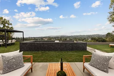 5746 McDonie, Woodland Hills, CA 91367 - Photo 31