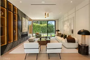 16093 Royal Oak Rd, Encino, CA 91436 - Photo 39