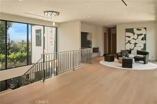 16093 Royal Oak Rd, Encino, CA 91436 - Photo 55