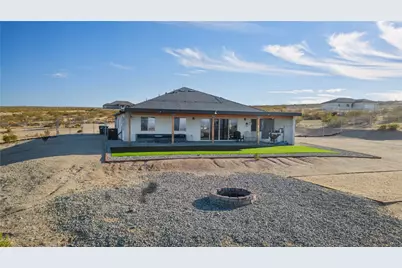 10715 Wilson, California City, CA 93505 - Photo 21