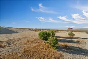 10715 Wilson, California City, CA 93505 - Photo 35