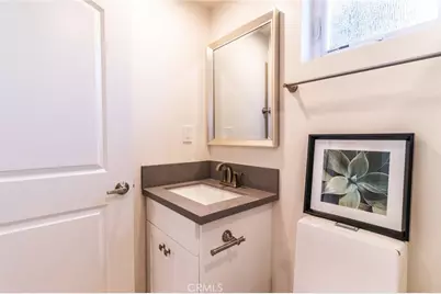 1737 S Longwood Avenue, Los Angeles, CA 90019 - Photo 15