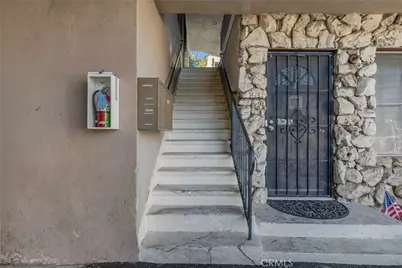 10413 Parr, Sunland, CA 91040 - Photo 3