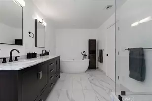 22828 Hartland St, West Hills, CA 91307 - Photo 23