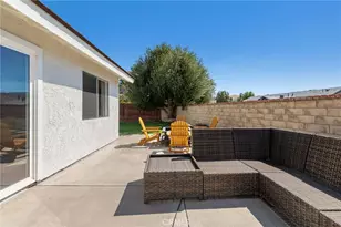 30390 Honeysuckle Hill Dr, Canyon Country, CA 91387 - Photo 25
