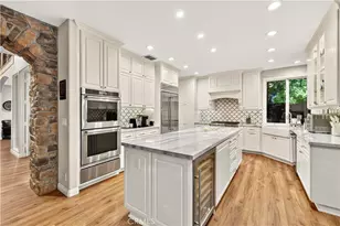 24611 Brittany, Newhall, CA 91321 - Photo 11