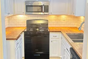 23811 Del Monte, Valencia, CA 91355 - Photo 3