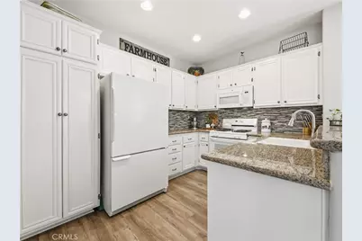 23653 Silverhawk, Valencia, CA 91354 - Photo 7