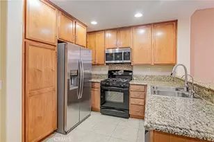 28519 Herrera St, Valencia, CA 91354 - Photo 7
