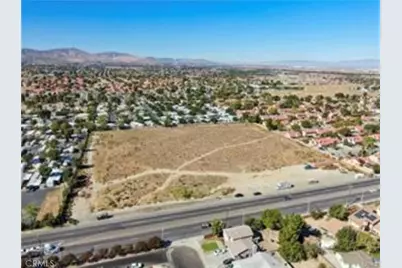 47 Vic Avenue R11, Palmdale, CA 93553 - Photo 7
