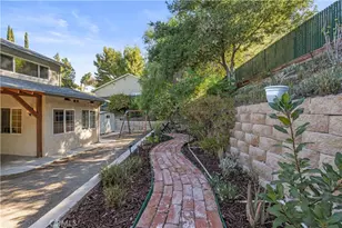 18740 Vicci St, Canyon Country, CA 91351 - Photo 33