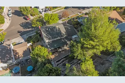18740 Vicci Street, Canyon Country, CA 91351 - Photo 35