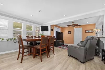 10739 Helendale, Tujunga, CA 91042 - Photo 5