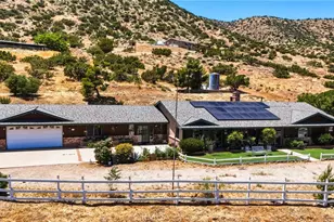 1661 Twin Butte, Acton, CA 93551 - Photo 1
