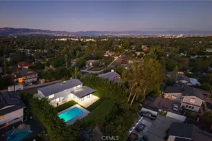 23310 Aetna St, Woodland Hills, CA 91367 - Photo 27